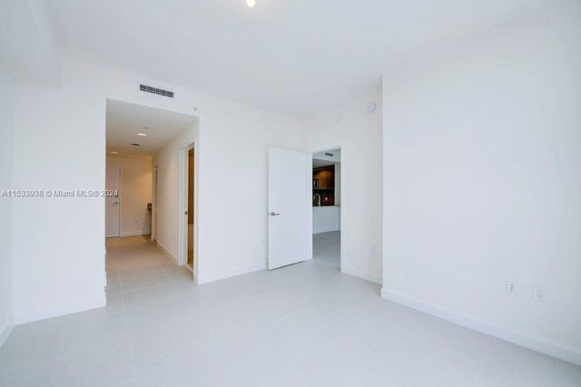 5350 NW 84th Ave 1604, Doral, FL 33166