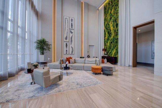 5350 NW 84th Ave 1604, Doral, FL 33166