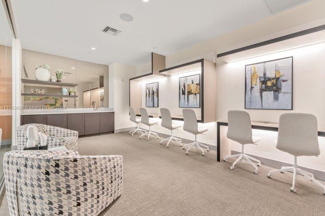 5350 NW 84th Ave 1604, Doral, FL 33166