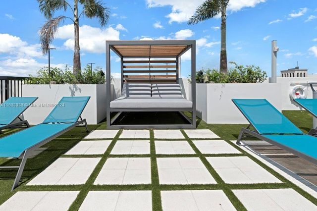 5350 NW 84th Ave 1604, Doral, FL 33166