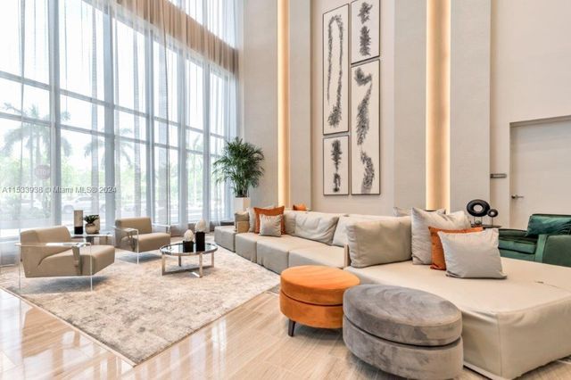 5350 NW 84th Ave 1604, Doral, FL 33166