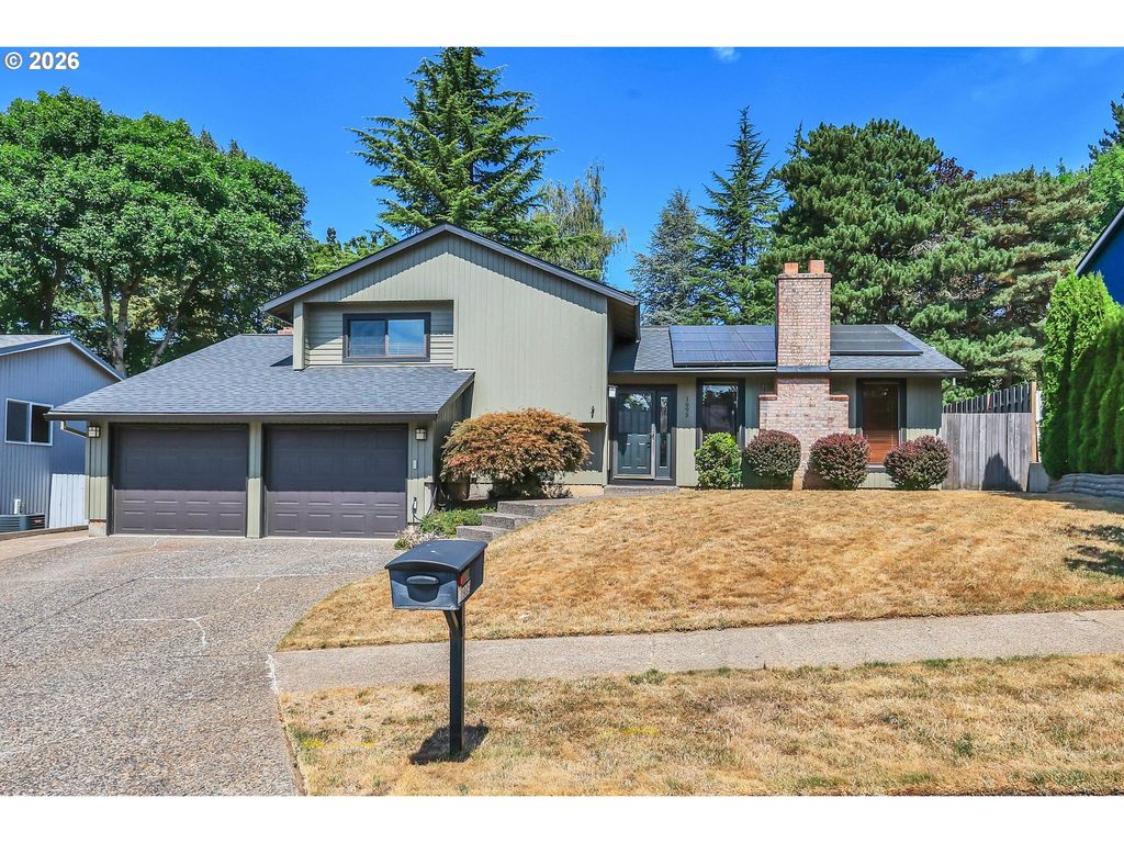 1995 Sw 27TH Dr, Gresham, OR 97080