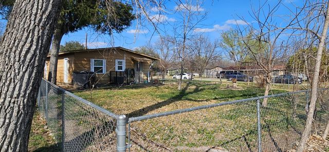 1201 Crest Park Drive, Mesquite, TX 75149