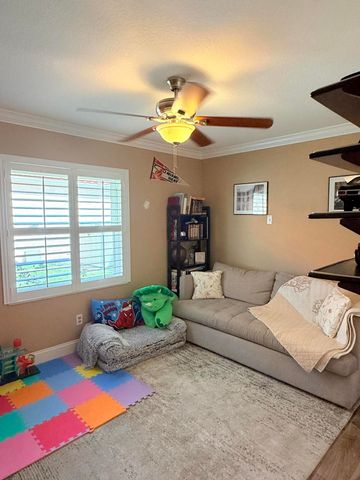 186 Citrus Trail Circle, Boynton Beach, FL 33436