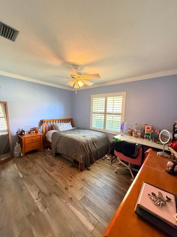 186 Citrus Trail Circle, Boynton Beach, FL 33436