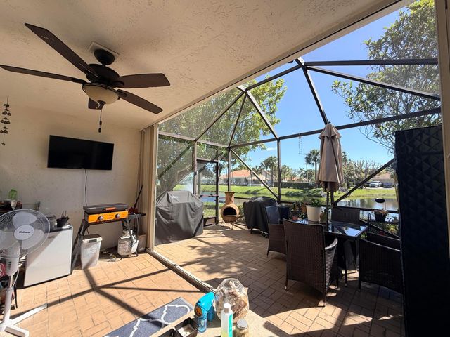 186 Citrus Trail Circle, Boynton Beach, FL 33436