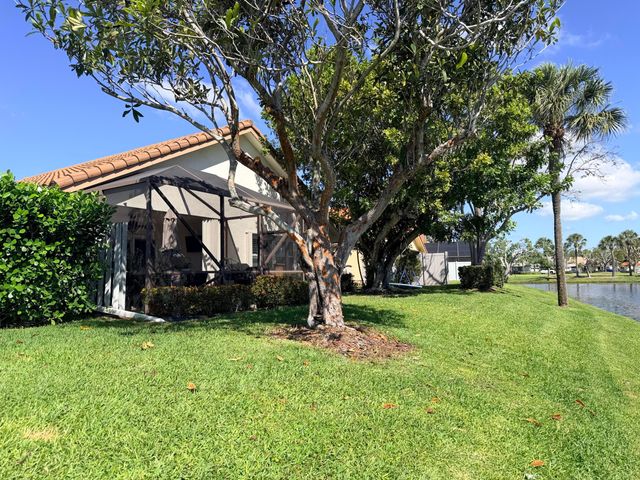 186 Citrus Trail Circle, Boynton Beach, FL 33436