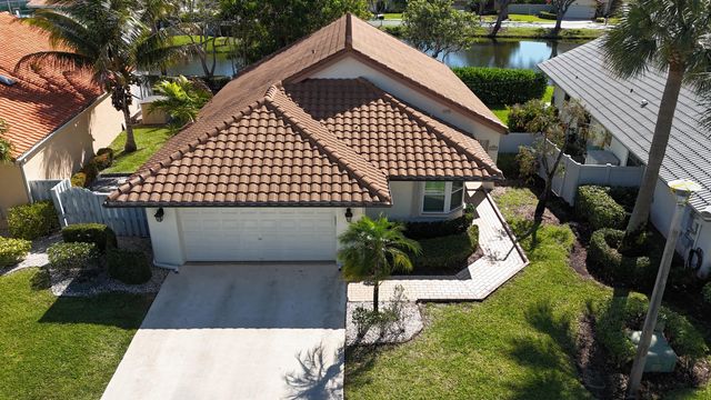 186 Citrus Trail Circle, Boynton Beach, FL 33436