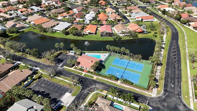 186 Citrus Trail Circle, Boynton Beach, FL 33436