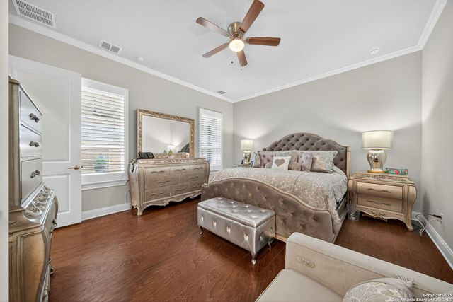 620 N Guenther, New Braunfels, TX 78130