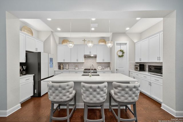 620 N Guenther, New Braunfels, TX 78130