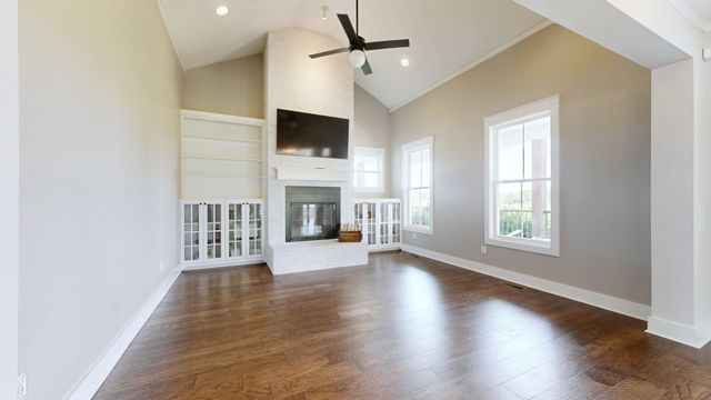 150 Edie Mae Ln, Winchester, TN 37398
