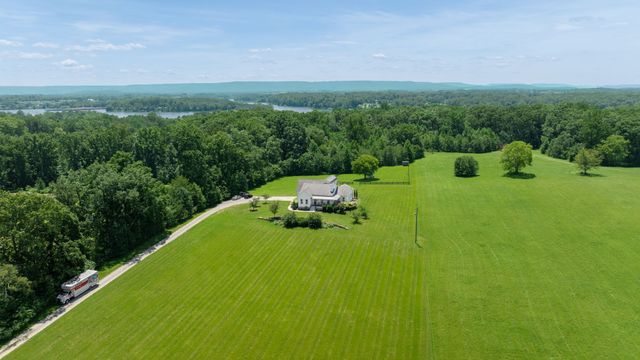 150 Edie Mae Ln, Winchester, TN 37398