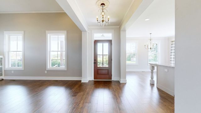 150 Edie Mae Ln, Winchester, TN 37398