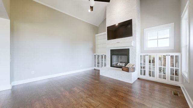 150 Edie Mae Ln, Winchester, TN 37398