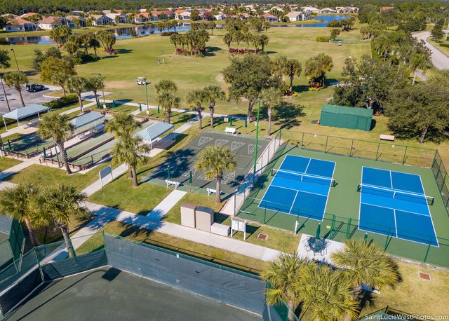 431 NW Cool Water Court, Port St. Lucie, Port St Lucie, FL 34986