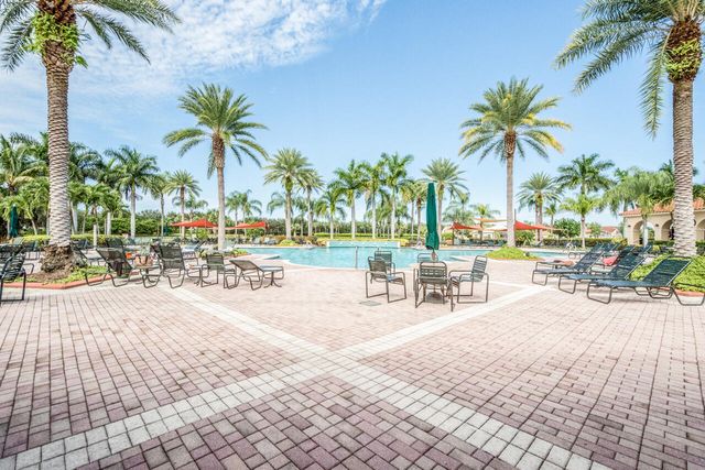 431 NW Cool Water Court, Port St. Lucie, Port St Lucie, FL 34986