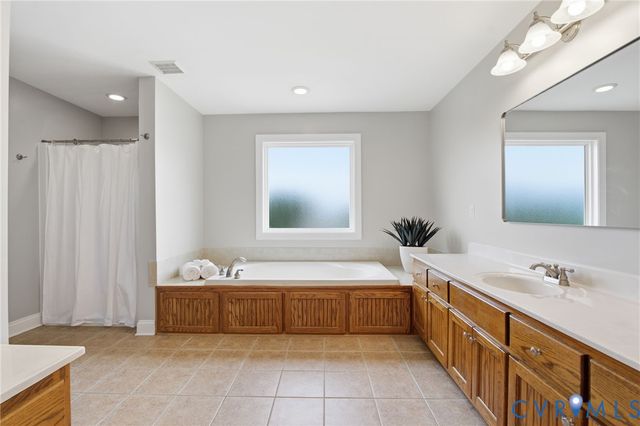 11551 Granary Hills Dr, Amelia Courthouse, VA 23002