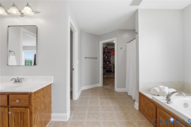 11551 Granary Hills Dr, Amelia Courthouse, VA 23002