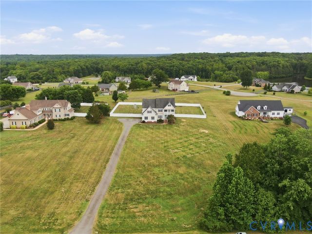 11551 Granary Hills Dr, Amelia Courthouse, VA 23002