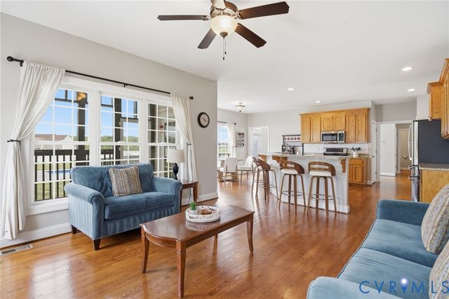 11551 Granary Hills Dr, Amelia Courthouse, VA 23002