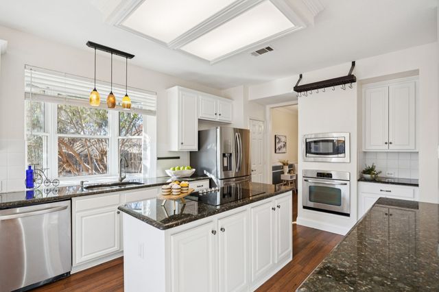 10502 Briar Brook Lane, Frisco, TX 75033