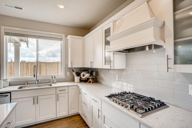4115 N Howesdale Rd, Spokane, WA 99208