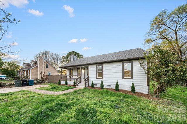 3396 Farm Lake Drive SW, Concord, NC 28027