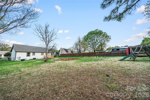 3396 Farm Lake Drive SW, Concord, NC 28027