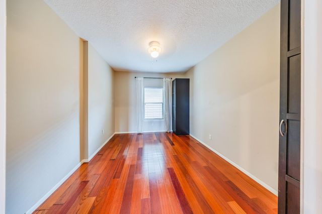 1018 Memorial Village Drive 124, Houston, TX 77024