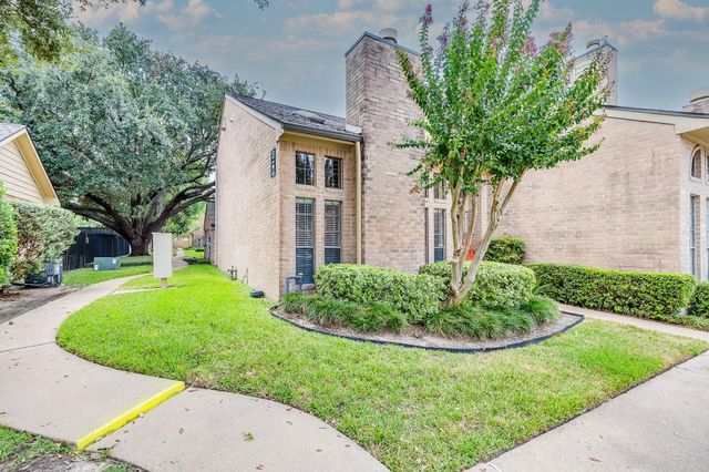 1018 Memorial Village Drive 124, Houston, TX 77024