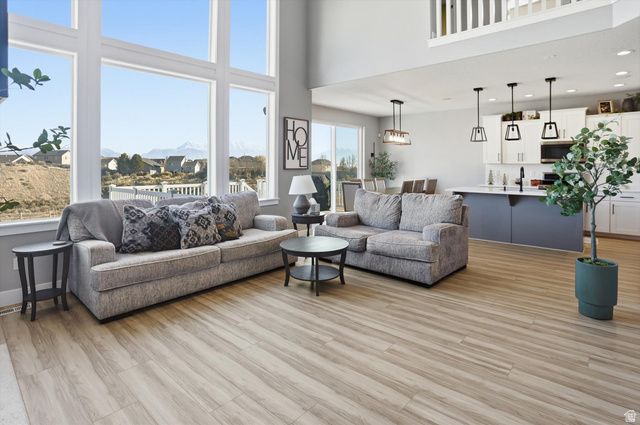 7580 N EVANS DR, Eagle Mountain, UT 84005