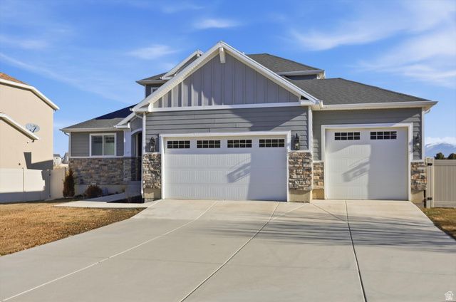 7580 N EVANS DR, Eagle Mountain, UT 84005