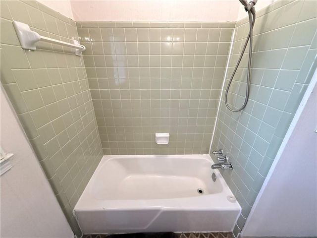 3775 Clubhouse Lane SE, Conyers, GA 30094