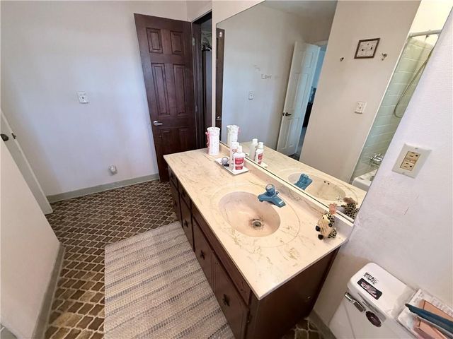 3775 Clubhouse Lane SE, Conyers, GA 30094