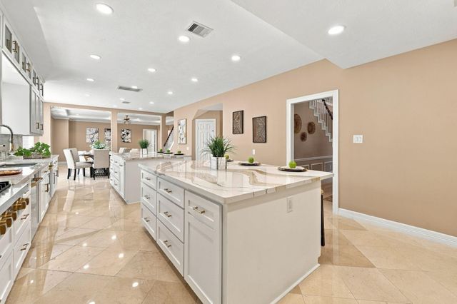 7610 Northwoods Drive, Sugar Land, TX 77479