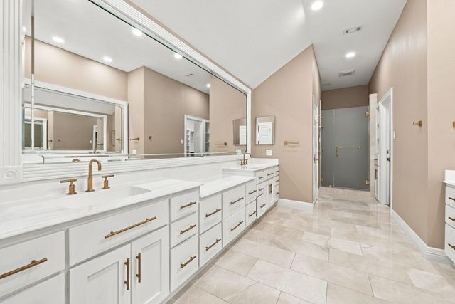 7610 Northwoods Drive, Sugar Land, TX 77479