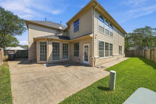 7610 Northwoods Drive, Sugar Land, TX 77479