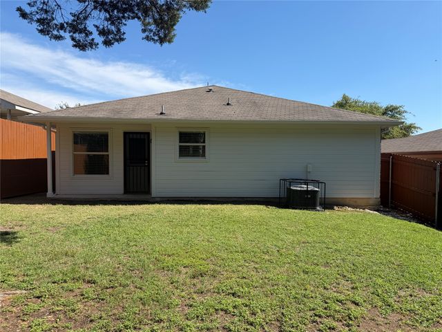 4815 Mexico Court, Dallas, TX 75236