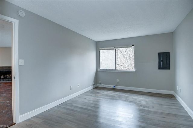 506 Pheasant RN, Virginia Beach, VA 23452