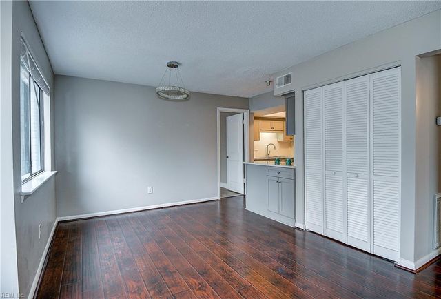 506 Pheasant RN, Virginia Beach, VA 23452