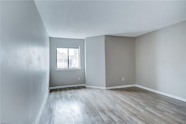 506 Pheasant RN, Virginia Beach, VA 23452