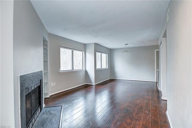 506 Pheasant RN, Virginia Beach, VA 23452