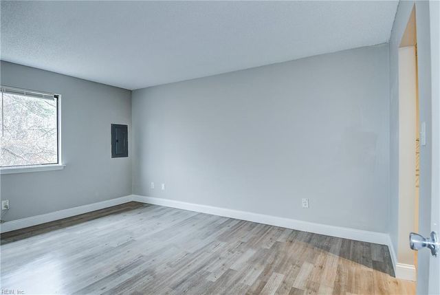 506 Pheasant RN, Virginia Beach, VA 23452