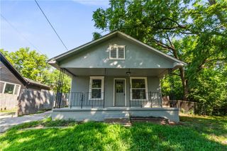 1826 Shawnee Drive, Kansas City, KS 66106