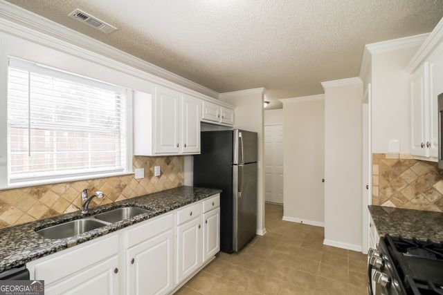 148 Parkside Drive, Stockbridge, GA 30281