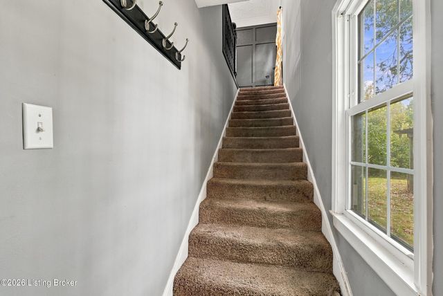 3013 Saint Dennis Ave, Louisville, KY 40216