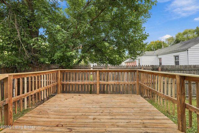 3013 Saint Dennis Ave, Louisville, KY 40216