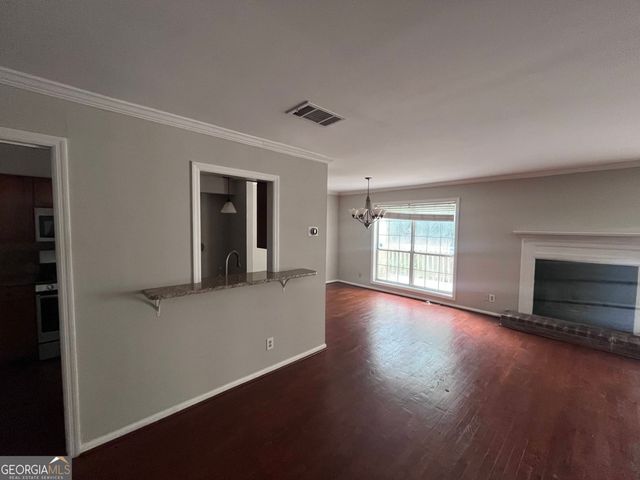 304 Bridge Lane SE, Smyrna, GA 30082
