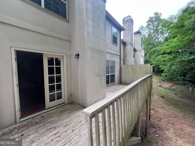 304 Bridge Lane SE, Smyrna, GA 30082